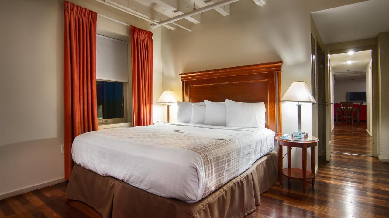 Grand Eastonian Hotel & Suites Easton Zewnętrze zdjęcie